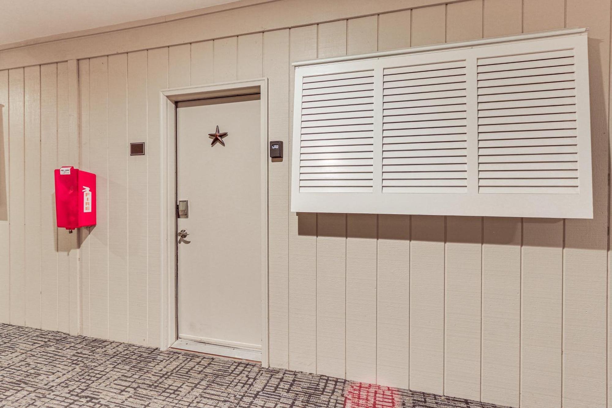 Coastal Condo With Pool And Direct Beach Access! Hilton Head Island Εξωτερικό φωτογραφία